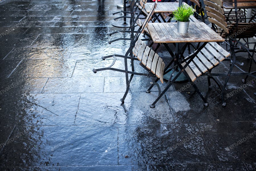 عکس باران در خیابان