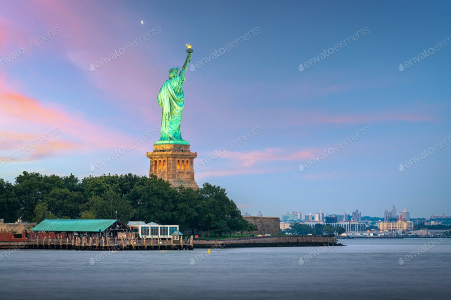 عکس مجسمه آزادی در نیویورک