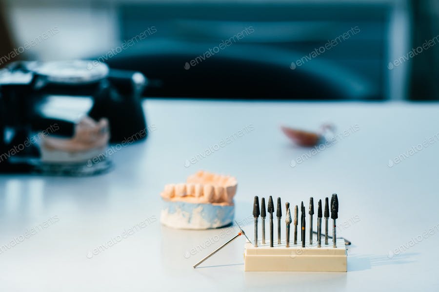 عکس ابزار دندان پزشکی