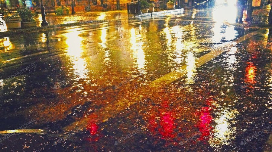 عکس بارندگی در شب