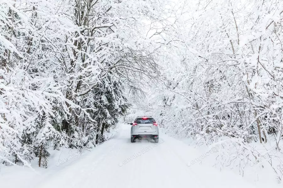 عکس خودرو در برف